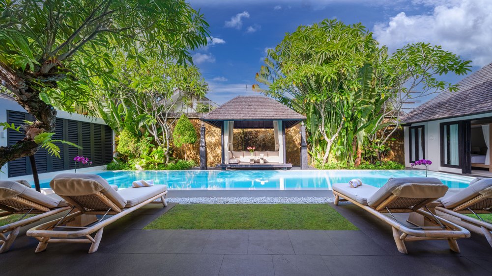 Elite Havens - Des Indes II - Seminyak Bali Indonesia - Relaxing modern tropical villa